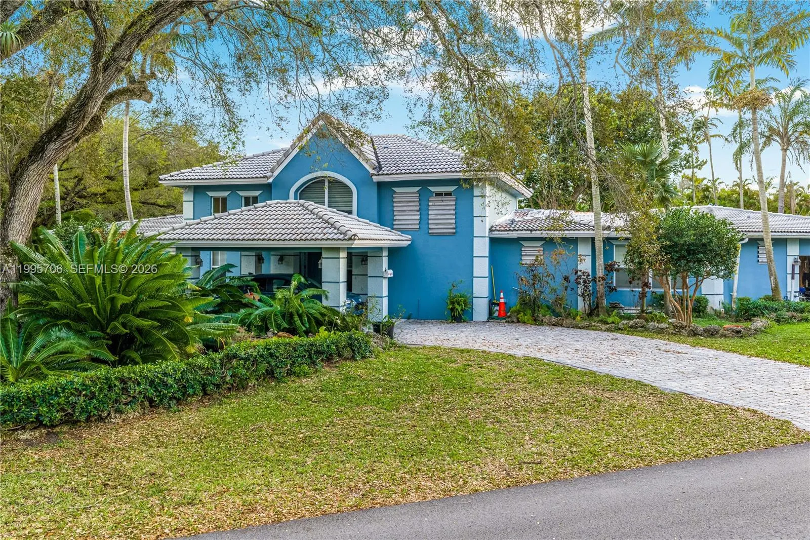 9200 Sw 70th Ave, Pinecrest, Florida 33156, Pinecrest, Florida 33156, 4 Bedrooms Bedrooms, ,4 BathroomsBathrooms,Residential,For Sale,9200 Sw 70th Ave, Pinecrest, Florida 33156,A11995706