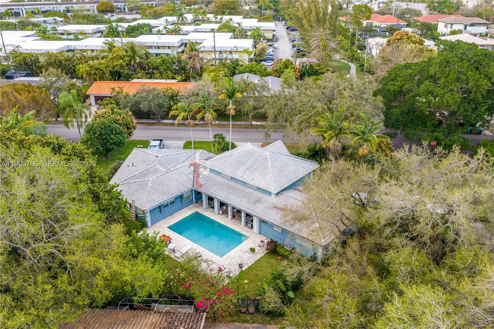 9200 Sw 70th Ave, Pinecrest, Florida 33156, Pinecrest, Florida 33156, 4 Bedrooms Bedrooms, ,4 BathroomsBathrooms,Residential,For Sale,9200 Sw 70th Ave, Pinecrest, Florida 33156,A11995706