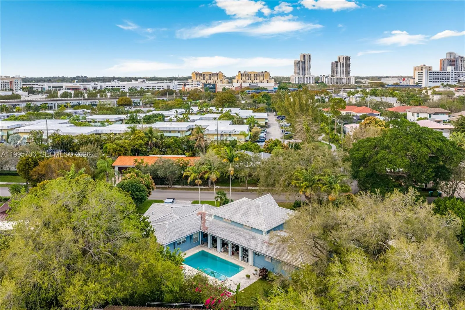 9200 Sw 70th Ave, Pinecrest, Florida 33156, Pinecrest, Florida 33156, 4 Bedrooms Bedrooms, ,4 BathroomsBathrooms,Residential,For Sale,9200 Sw 70th Ave, Pinecrest, Florida 33156,A11995706
