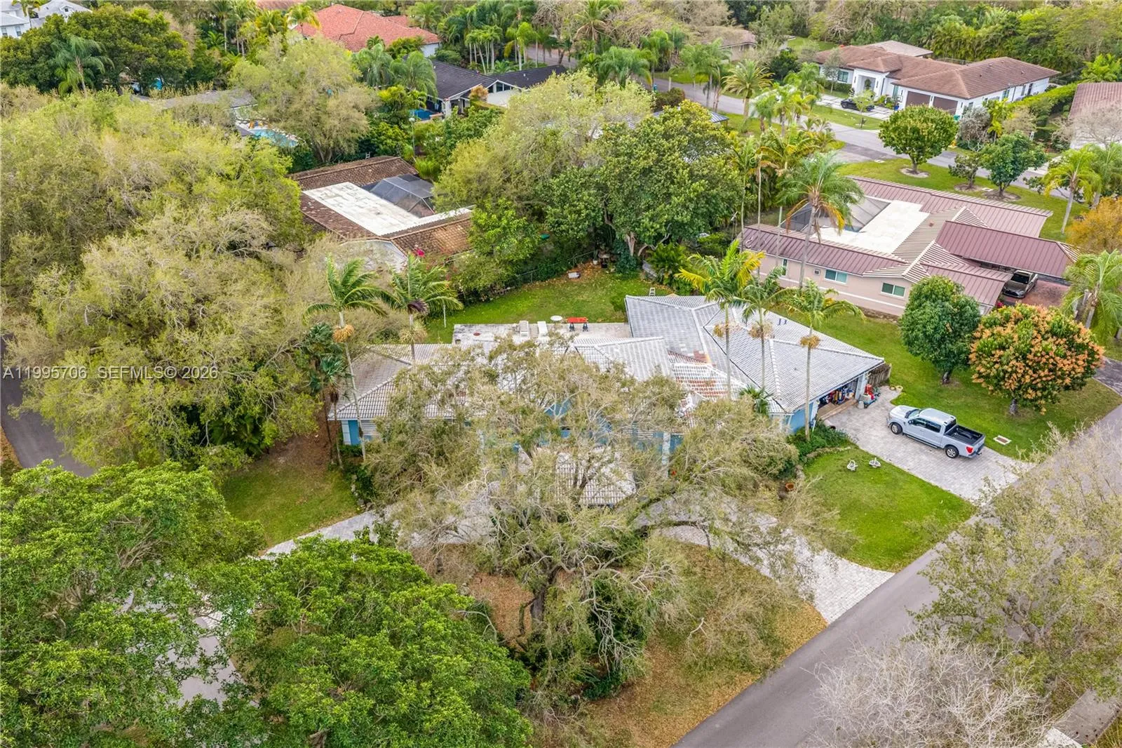 9200 Sw 70th Ave, Pinecrest, Florida 33156, Pinecrest, Florida 33156, 4 Bedrooms Bedrooms, ,4 BathroomsBathrooms,Residential,For Sale,9200 Sw 70th Ave, Pinecrest, Florida 33156,A11995706