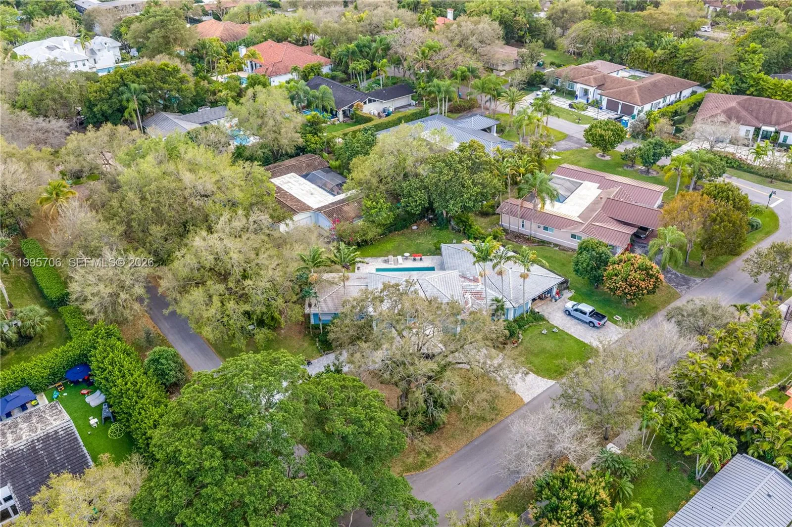 9200 Sw 70th Ave, Pinecrest, Florida 33156, Pinecrest, Florida 33156, 4 Bedrooms Bedrooms, ,4 BathroomsBathrooms,Residential,For Sale,9200 Sw 70th Ave, Pinecrest, Florida 33156,A11995706