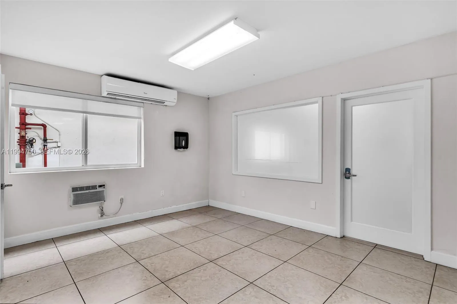 1214 Alton Rd, Miami Beach, Florida 33139, Miami Beach, Florida 33139, ,Commercial Lease,For Rent,1214 Alton Rd, Miami Beach, Florida 33139,A11994750