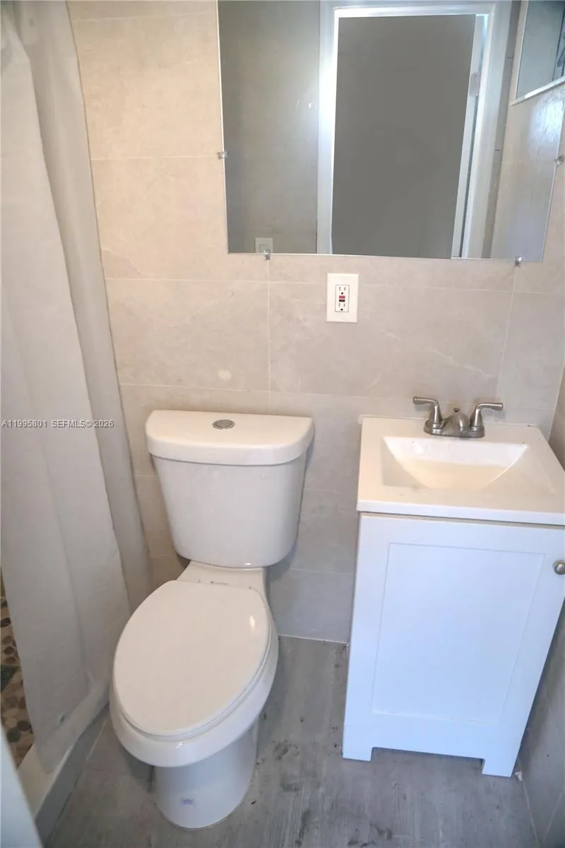 270 Nw 35th St, Miami, Florida 33127, Miami, Florida 33127, ,Residential Income,For Sale,270 Nw 35th St, Miami, Florida 33127,A11995801