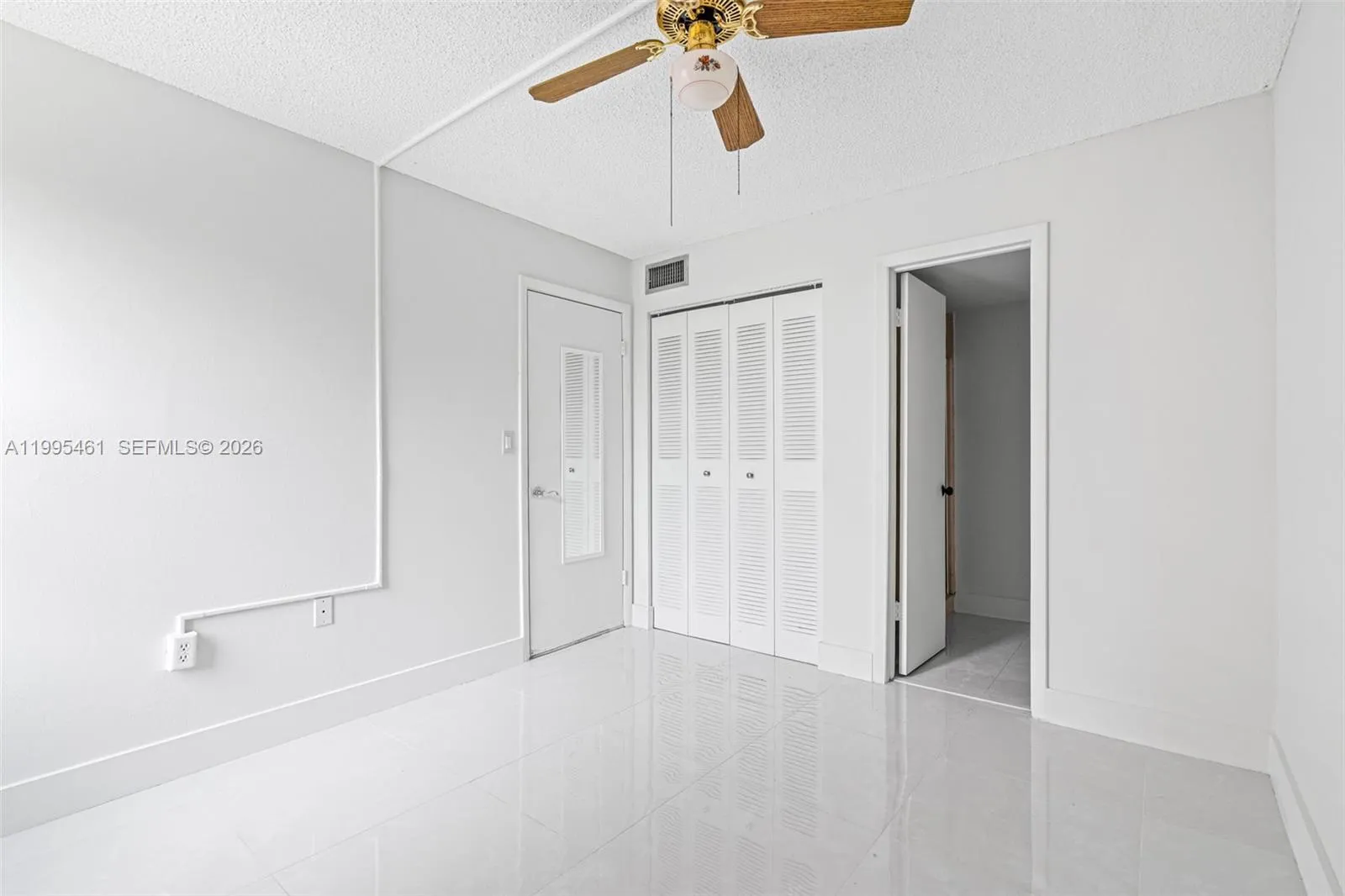 4801 Nw 7th Street 40716, Miami, Florida 33126, Miami, Florida 33126, 2 Bedrooms Bedrooms, ,2 BathroomsBathrooms,Residential Lease,For Rent,4801 Nw 7th Street 40716, Miami, Florida 33126,A11995461