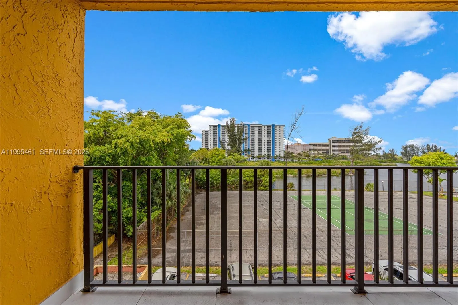 4801 Nw 7th St 407-16, Miami, Florida 33126, Miami, Florida 33126, 2 Bedrooms Bedrooms, ,2 BathroomsBathrooms,Residential Lease,For Rent,4801 Nw 7th St 407-16, Miami, Florida 33126,A11995461