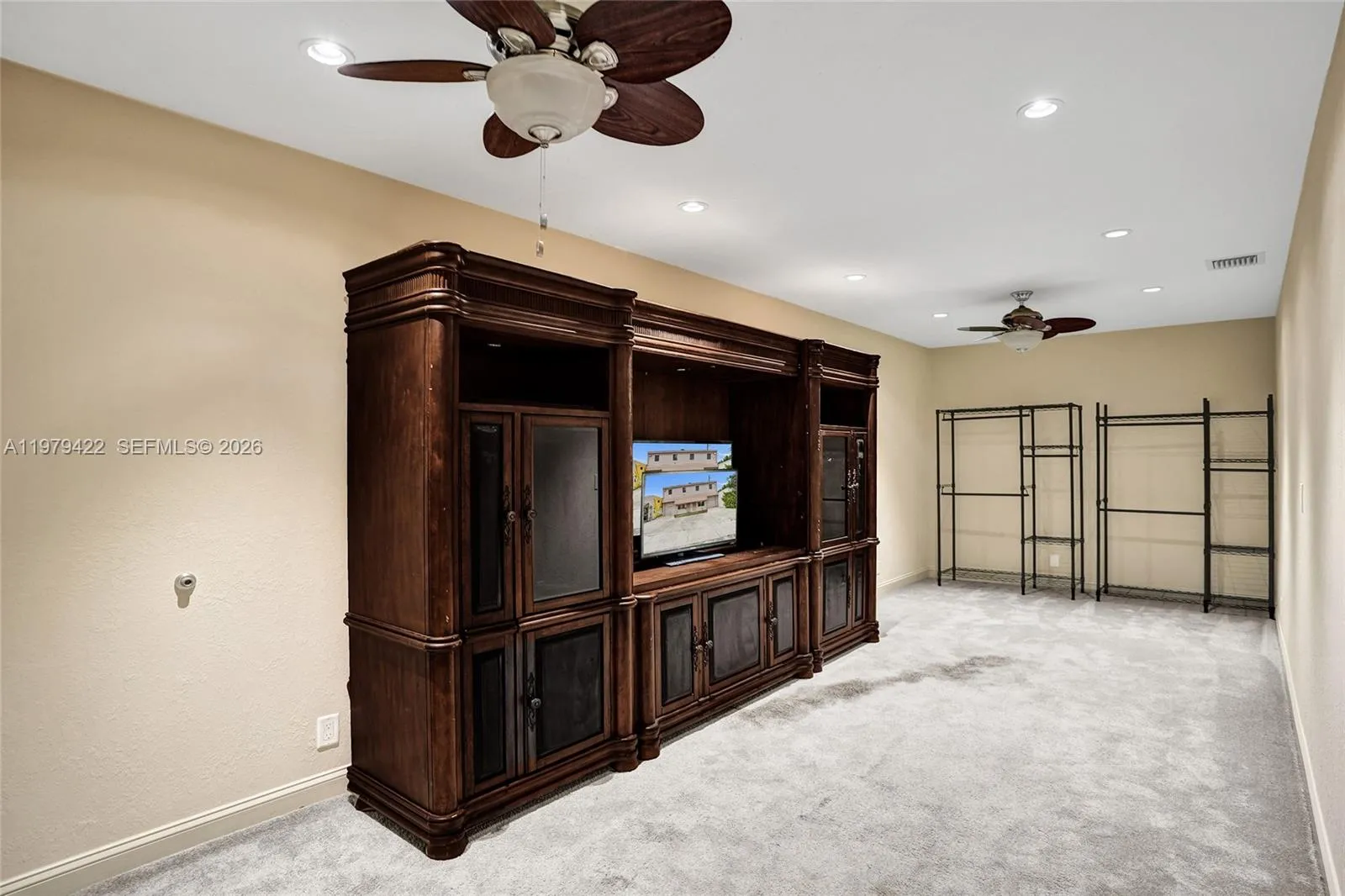 Right side office space