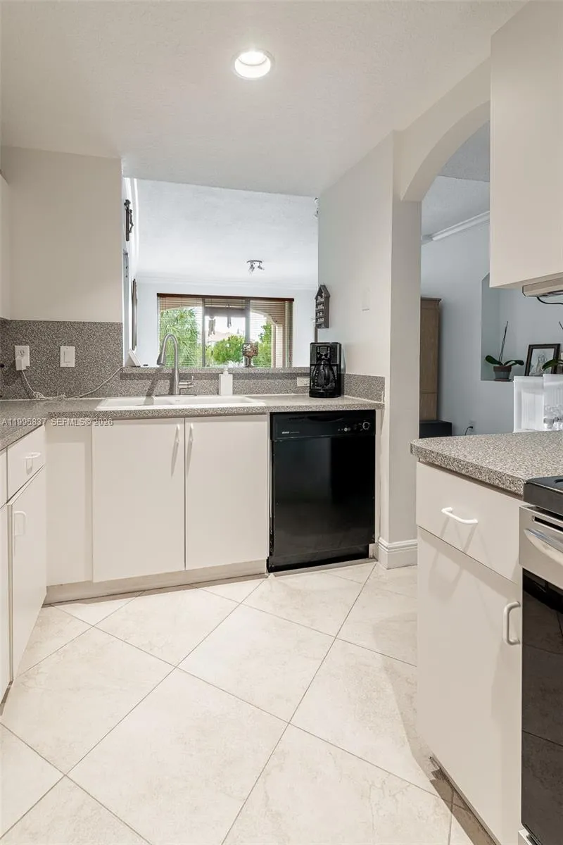 6540 Nw 114th Ave 1423, Doral, Florida 33178, Doral, Florida 33178, 2 Bedrooms Bedrooms, ,2 BathroomsBathrooms,Residential,For Sale,6540 Nw 114th Ave 1423, Doral, Florida 33178,A11995837