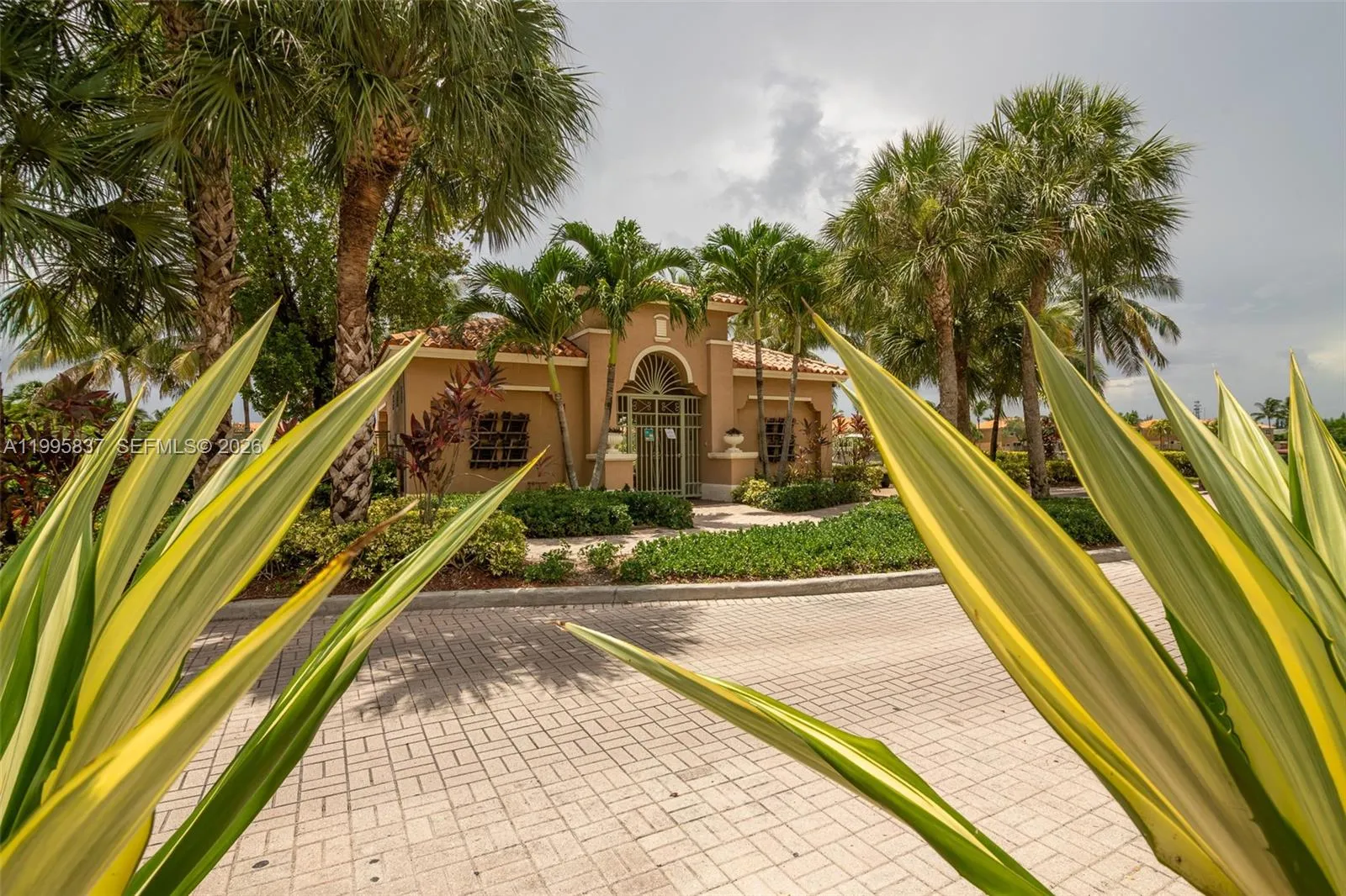 6540 Nw 114th Ave 1423, Doral, Florida 33178, Doral, Florida 33178, 2 Bedrooms Bedrooms, ,2 BathroomsBathrooms,Residential,For Sale,6540 Nw 114th Ave 1423, Doral, Florida 33178,A11995837