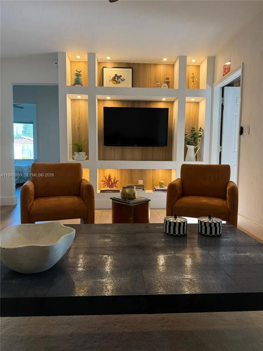 11201 Ne 10th Ave 11201, Biscayne Park, Florida 33, Biscayne Park, Florida 33161, 2 Bedrooms Bedrooms, ,1 BathroomBathrooms,Residential Lease,For Rent,11201 Ne 10th Ave 11201, Biscayne Park, Florida 33,A11995850