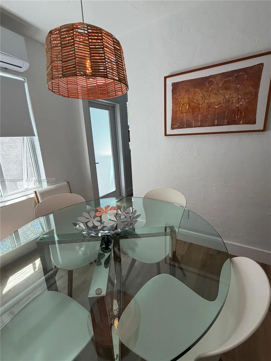 11201 Ne 10th Ave 11201, Biscayne Park, Florida 33, Biscayne Park, Florida 33161, 2 Bedrooms Bedrooms, ,1 BathroomBathrooms,Residential Lease,For Rent,11201 Ne 10th Ave 11201, Biscayne Park, Florida 33,A11995850