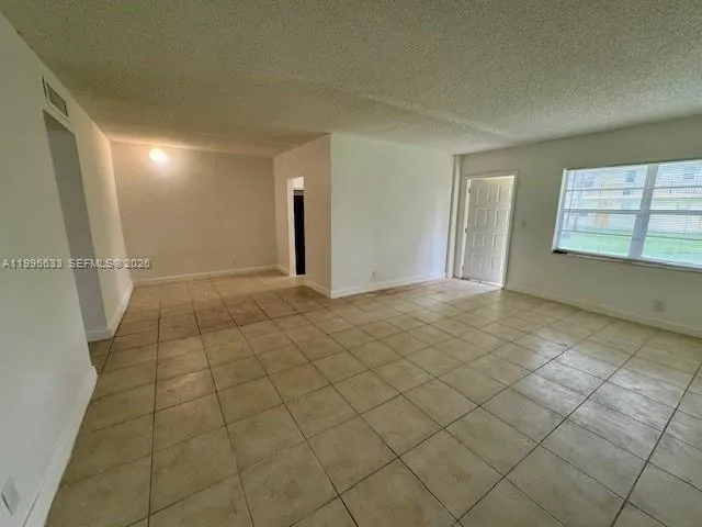 4160 Nw 21st St 150a, Lauderhill, Florida 33313, Lauderhill, Florida 33313, 2 Bedrooms Bedrooms, ,1 BathroomBathrooms,Residential Lease,For Rent,4160 Nw 21st St 150a, Lauderhill, Florida 33313,A11995633