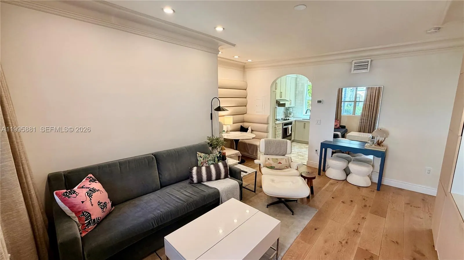 736 13th St 107, Miami Beach, Florida 33139, Miami Beach, Florida 33139, 1 Bedroom Bedrooms, ,1 BathroomBathrooms,Residential Lease,For Rent,736 13th St 107, Miami Beach, Florida 33139,A11995881