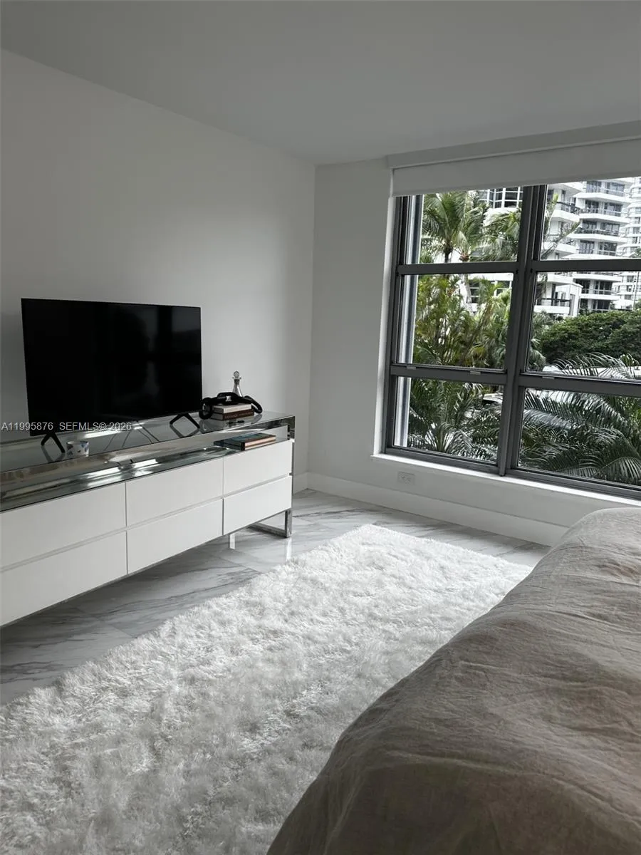 19195 Ne 36th Ct 201, Aventura, Florida 33180, Aventura, Florida 33180, 2 Bedrooms Bedrooms, ,2 BathroomsBathrooms,Residential Lease,For Rent,19195 Ne 36th Ct 201, Aventura, Florida 33180,A11995876