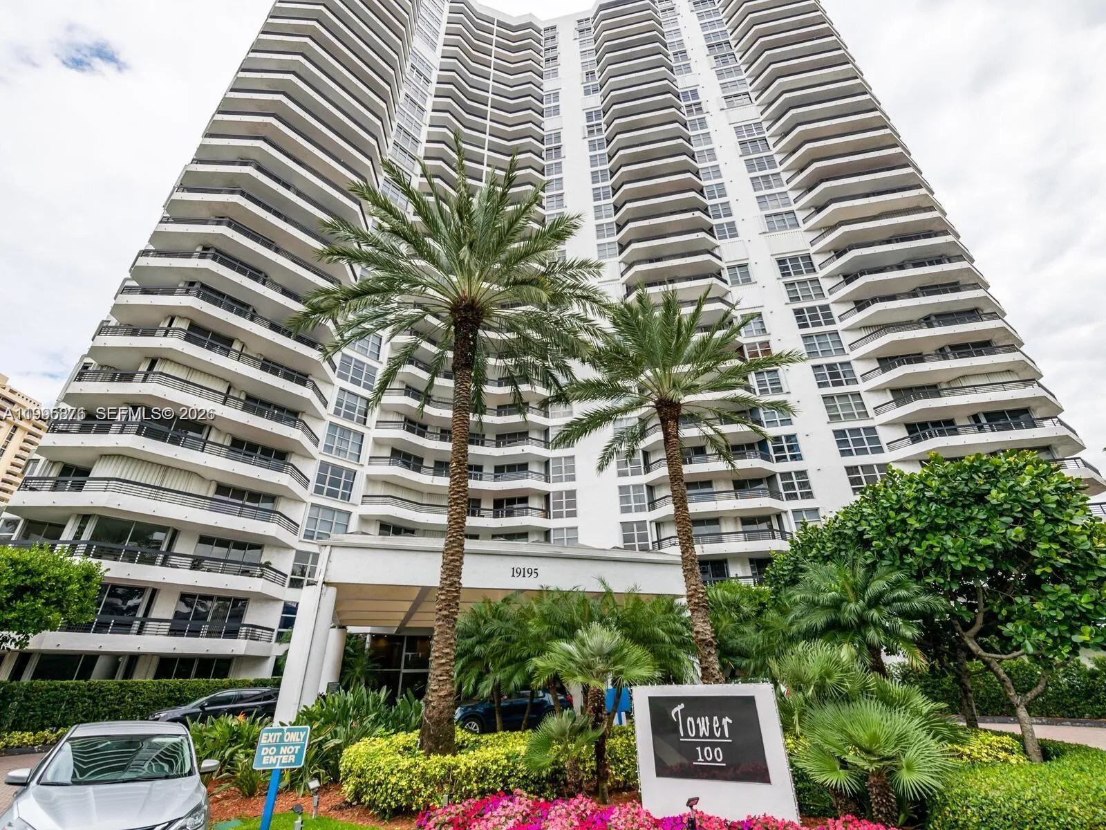 19195 Ne 36th Ct 201, Aventura, Florida 33180, Aventura, Florida 33180, 2 Bedrooms Bedrooms, ,2 BathroomsBathrooms,Residential Lease,For Rent,19195 Ne 36th Ct 201, Aventura, Florida 33180,A11995876