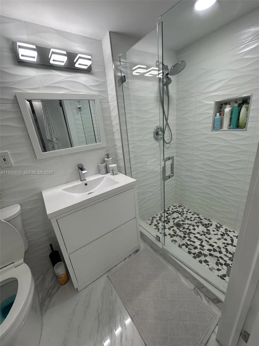 19195 Ne 36th Ct 201, Aventura, Florida 33180, Aventura, Florida 33180, 2 Bedrooms Bedrooms, ,2 BathroomsBathrooms,Residential Lease,For Rent,19195 Ne 36th Ct 201, Aventura, Florida 33180,A11995876