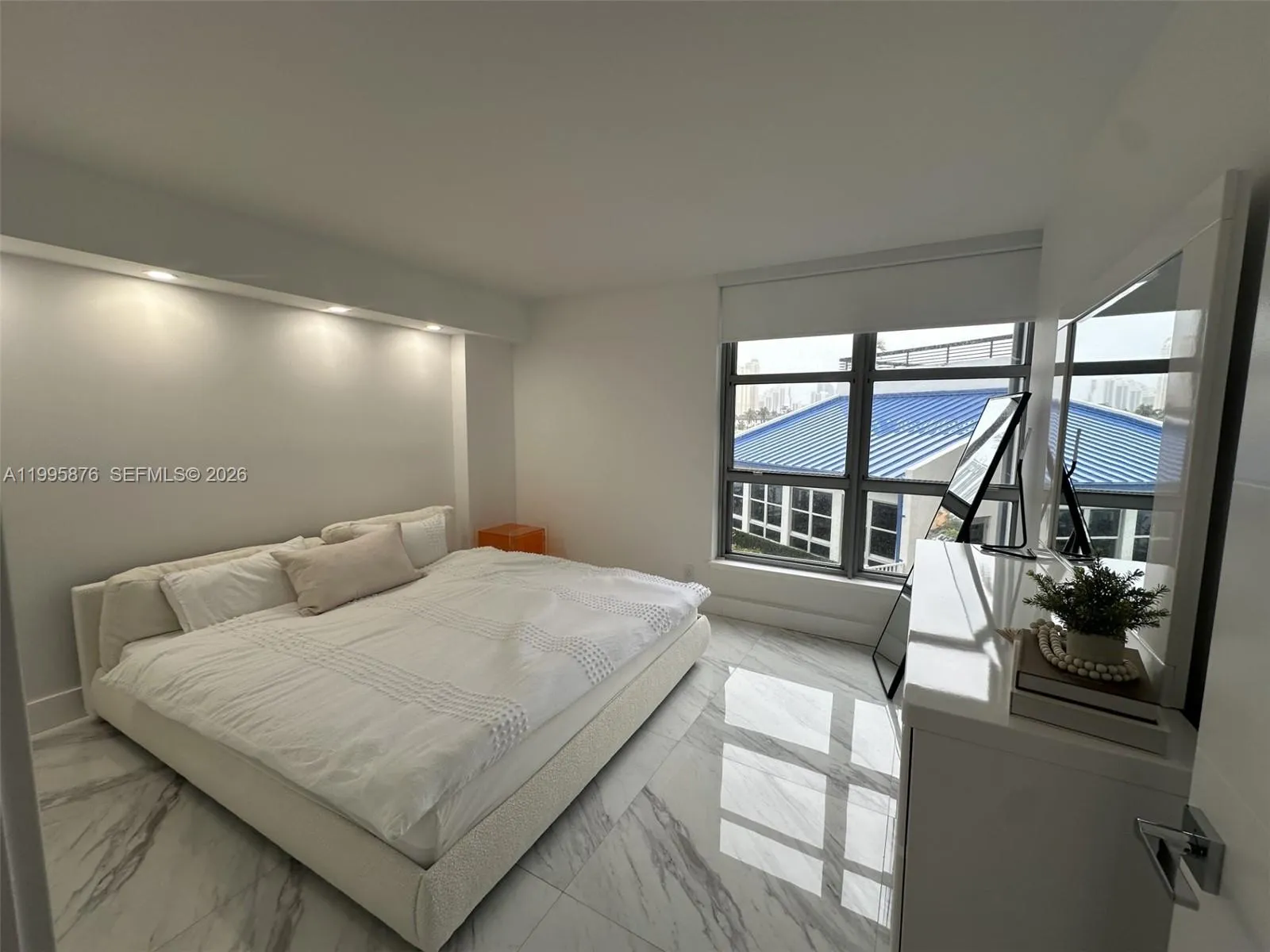 19195 Ne 36th Ct 201, Aventura, Florida 33180, Aventura, Florida 33180, 2 Bedrooms Bedrooms, ,2 BathroomsBathrooms,Residential Lease,For Rent,19195 Ne 36th Ct 201, Aventura, Florida 33180,A11995876