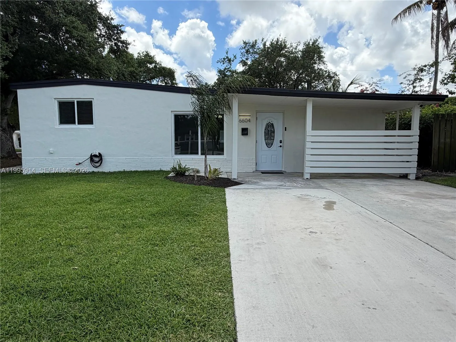 6604 Raleigh St, Hollywood, Florida 33024, Hollywood, Florida 33024, 3 Bedrooms Bedrooms, ,1 BathroomBathrooms,Residential,For Sale,6604 Raleigh St, Hollywood, Florida 33024,A11995914