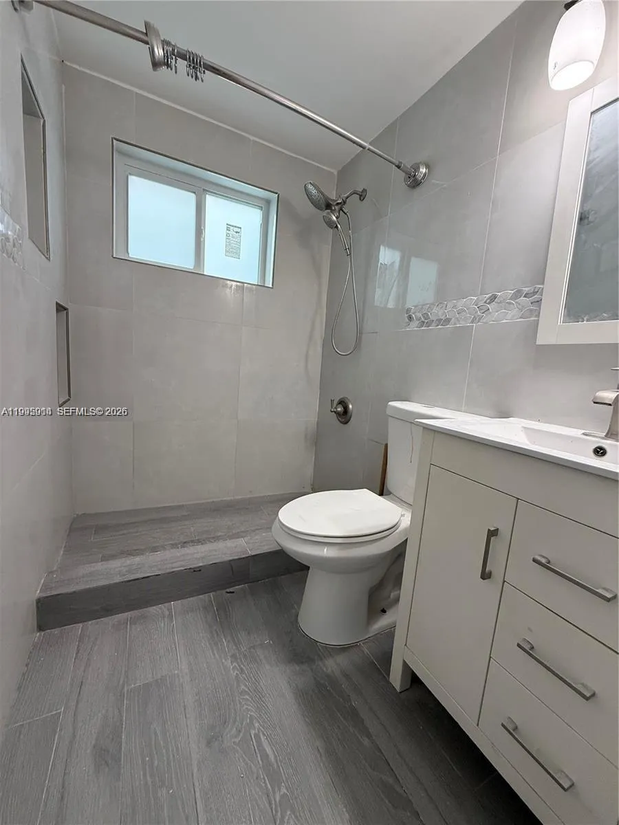 6604 Raleigh St, Hollywood, Florida 33024, Hollywood, Florida 33024, 3 Bedrooms Bedrooms, ,1 BathroomBathrooms,Residential,For Sale,6604 Raleigh St, Hollywood, Florida 33024,A11995914