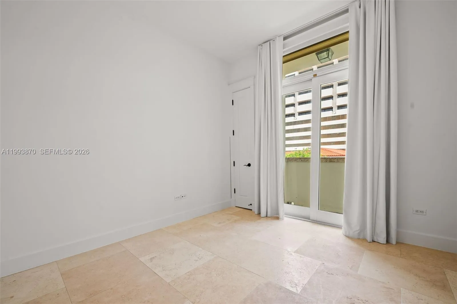 530 Valencia Ave 2, Coral Gables, Florida 33134, Coral Gables, Florida 33134, 4 Bedrooms Bedrooms, ,4 BathroomsBathrooms,Residential Lease,For Rent,530 Valencia Ave 2, Coral Gables, Florida 33134,A11993870