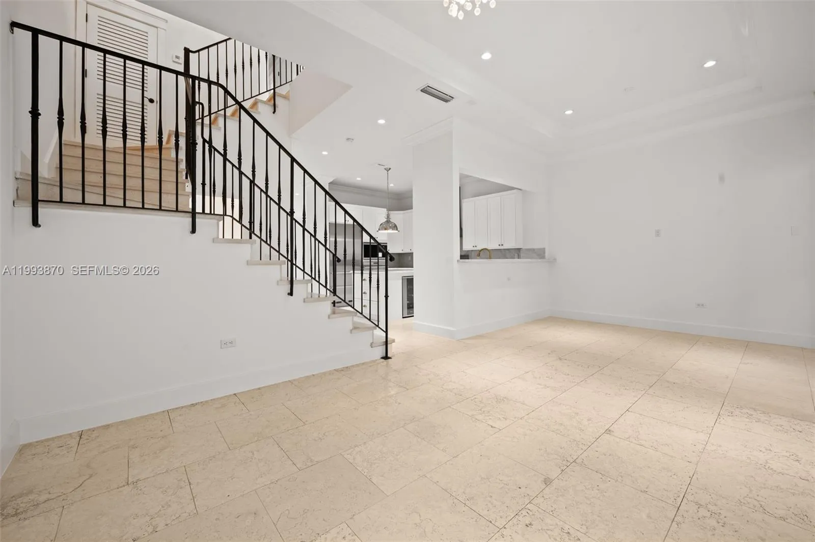 530 Valencia Ave 2, Coral Gables, Florida 33134, Coral Gables, Florida 33134, 4 Bedrooms Bedrooms, ,4 BathroomsBathrooms,Residential Lease,For Rent,530 Valencia Ave 2, Coral Gables, Florida 33134,A11993870