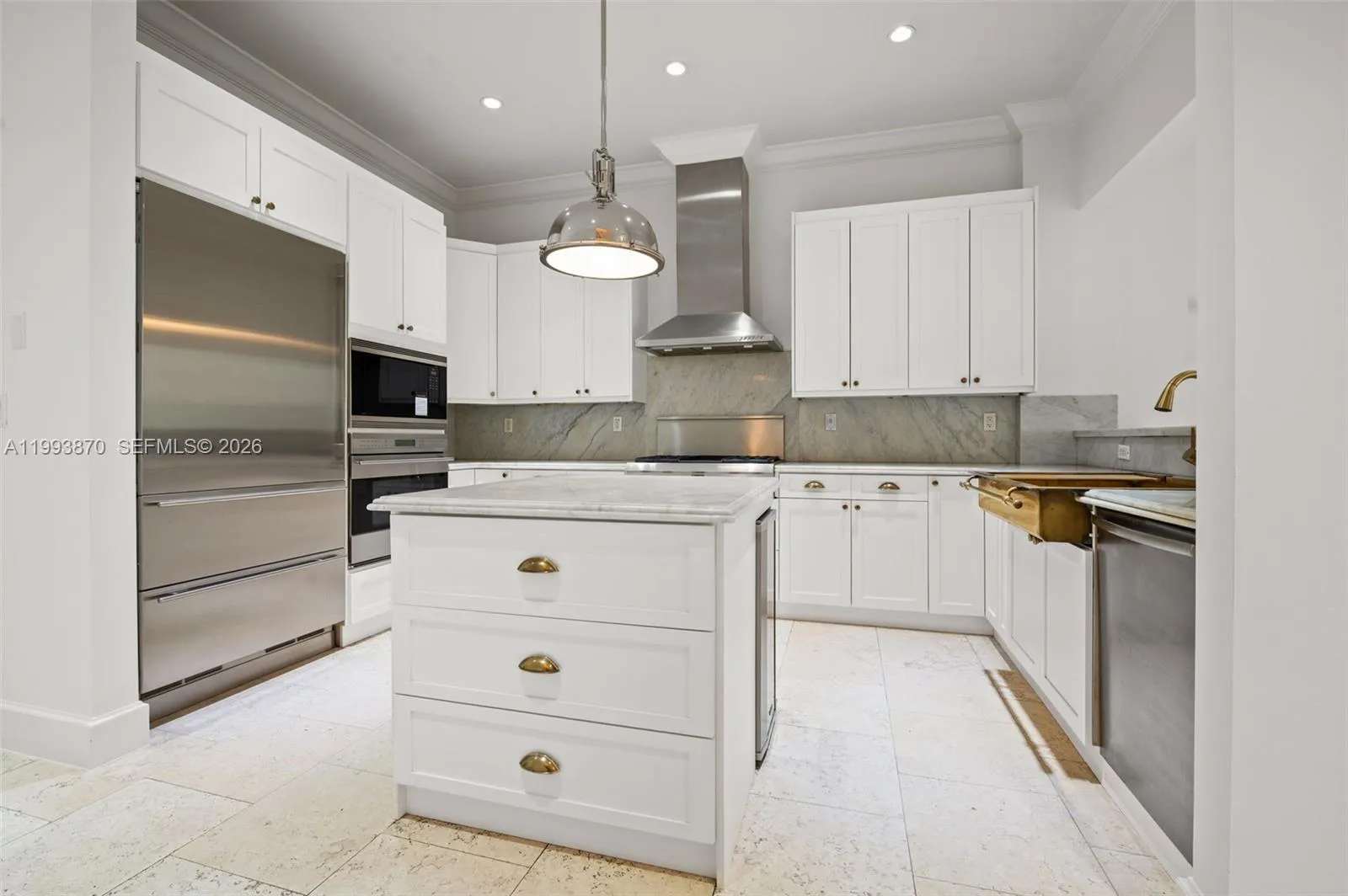 530 Valencia Ave 2, Coral Gables, Florida 33134, Coral Gables, Florida 33134, 4 Bedrooms Bedrooms, ,4 BathroomsBathrooms,Residential Lease,For Rent,530 Valencia Ave 2, Coral Gables, Florida 33134,A11993870