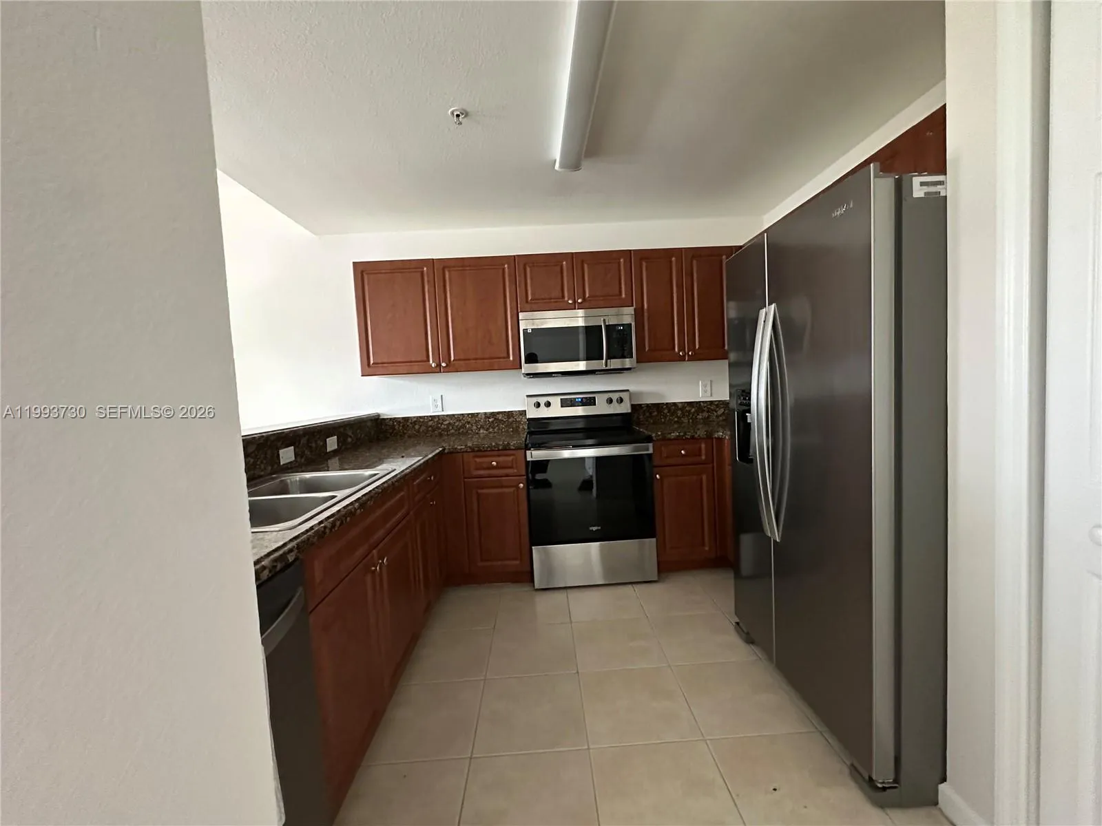 11202 Nw 83rd St 214, Doral, Florida 33178, Doral, Florida 33178, 3 Bedrooms Bedrooms, ,2 BathroomsBathrooms,Residential Lease,For Rent,11202 Nw 83rd St 214, Doral, Florida 33178,A11993730