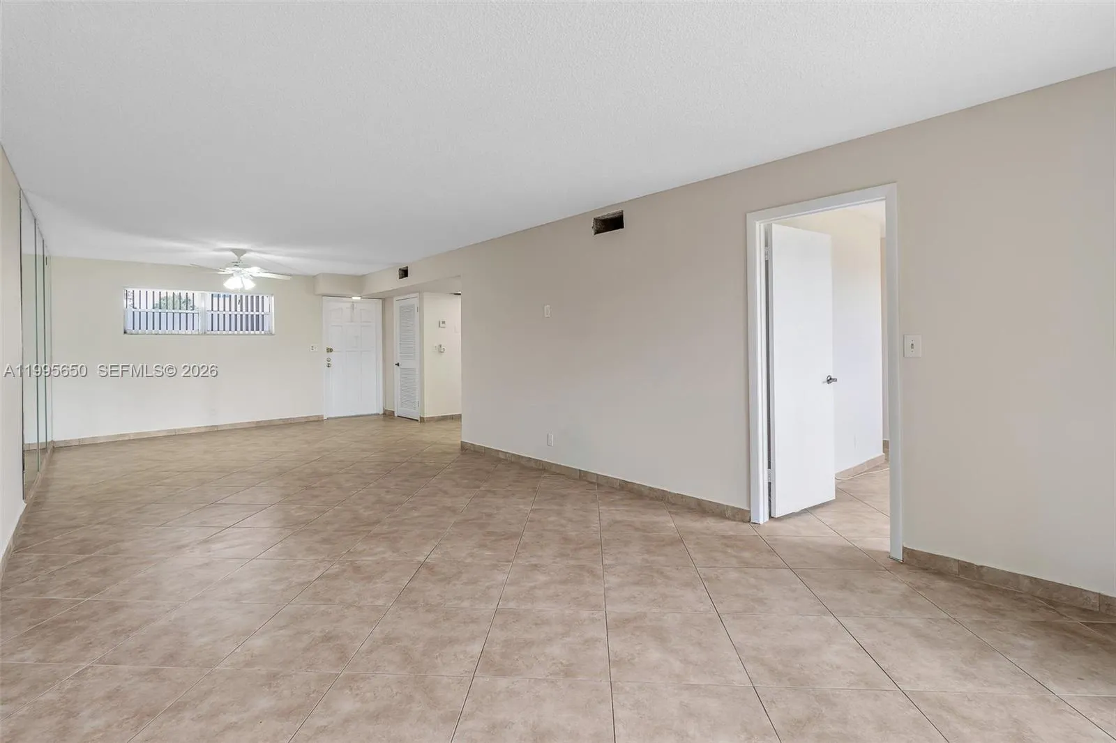 9820 S Hollybrook Lake Dr 106, Pembroke Pines, Flo, Pembroke Pines, Florida 33025, 1 Bedroom Bedrooms, ,1 BathroomBathrooms,Residential,For Sale,9820 S Hollybrook Lake Dr 106, Pembroke Pines, Flo,A11995650