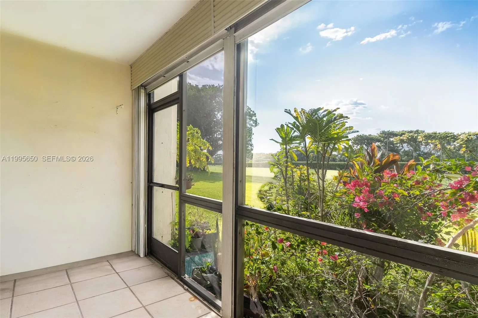 9820 S Hollybrook Lake Dr 106, Pembroke Pines, Flo, Pembroke Pines, Florida 33025, 1 Bedroom Bedrooms, ,1 BathroomBathrooms,Residential,For Sale,9820 S Hollybrook Lake Dr 106, Pembroke Pines, Flo,A11995650