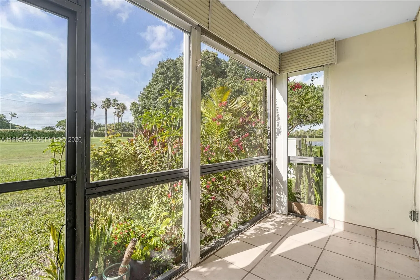 9820 S Hollybrook Lake Dr 106, Pembroke Pines, Flo, Pembroke Pines, Florida 33025, 1 Bedroom Bedrooms, ,1 BathroomBathrooms,Residential,For Sale,9820 S Hollybrook Lake Dr 106, Pembroke Pines, Flo,A11995650