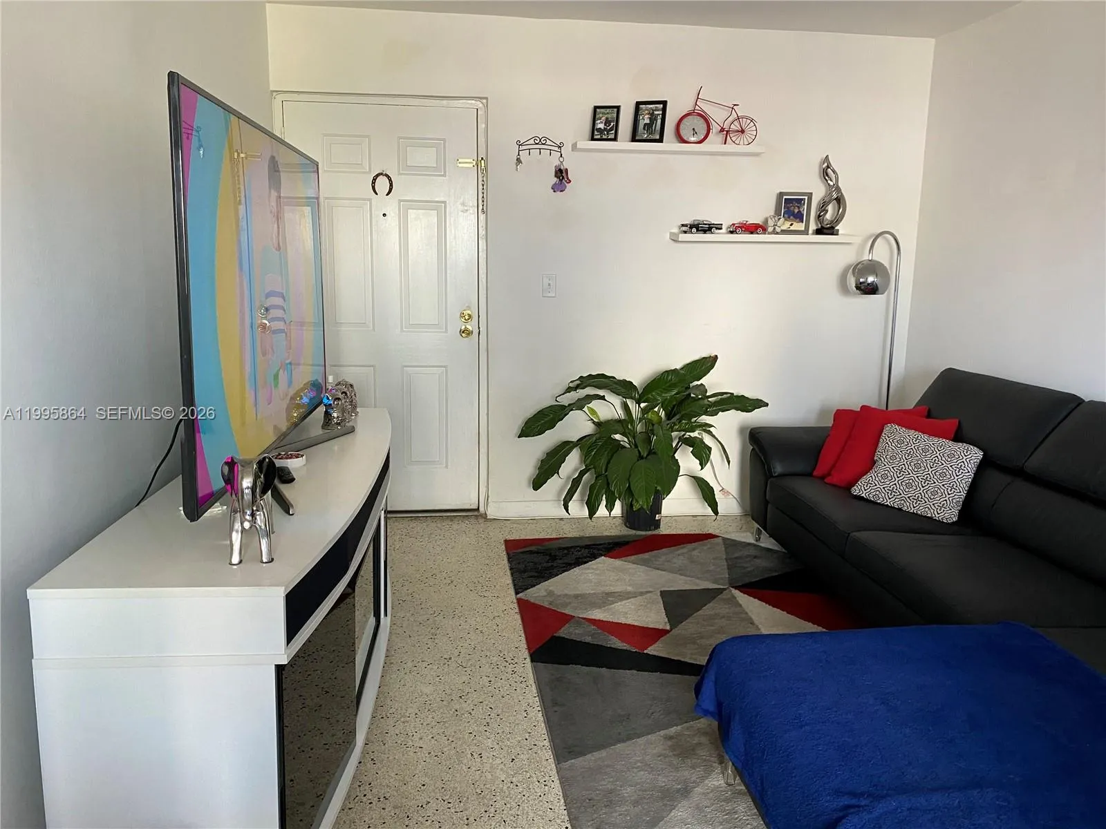 420 Nw 12 Ave 43, Miami, Florida 33128, Miami, Florida 33128, 2 Bedrooms Bedrooms, ,1 BathroomBathrooms,Residential Lease,For Rent,420 Nw 12 Ave 43, Miami, Florida 33128,A11995864