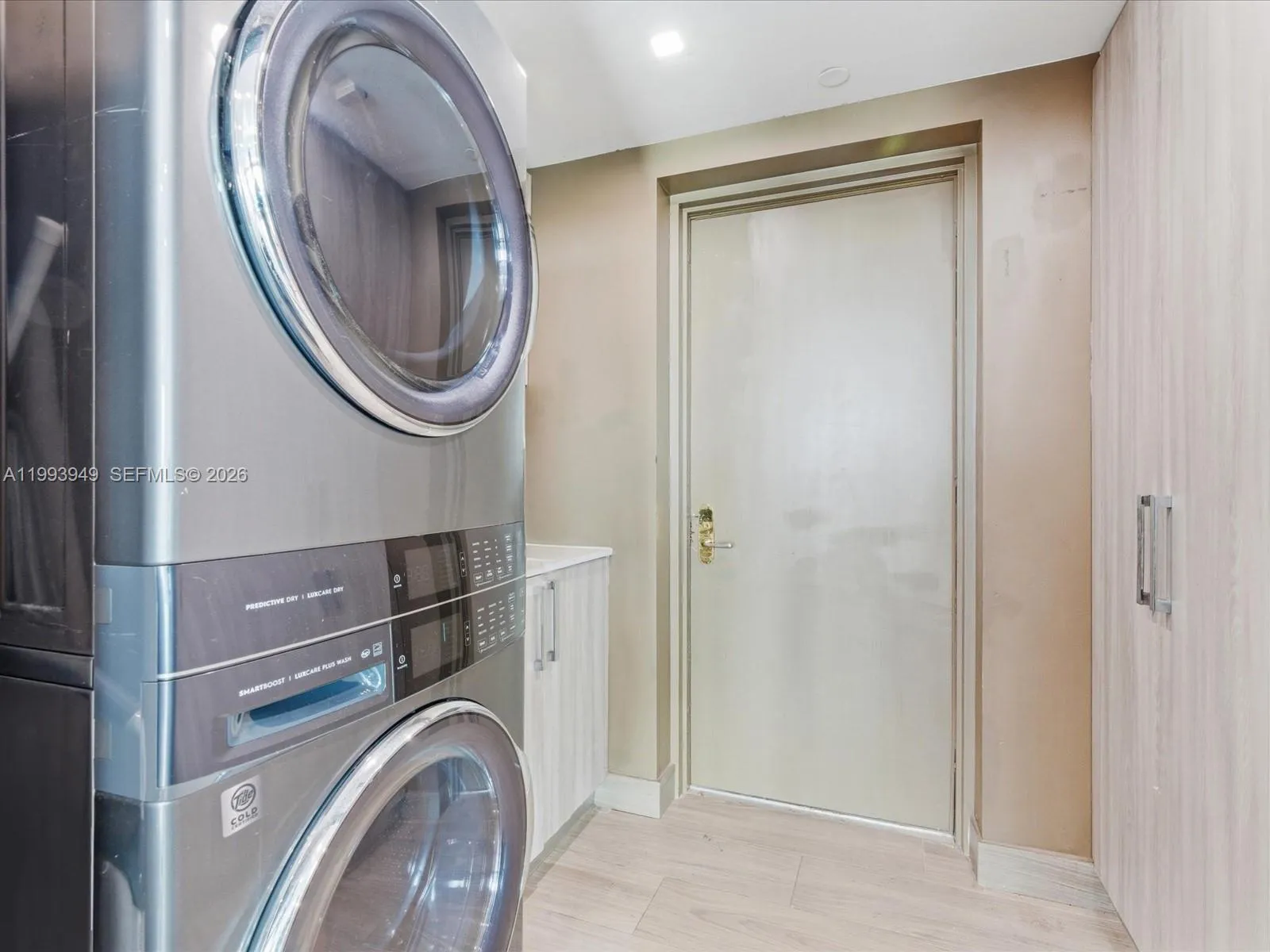 19955 Ne 38th Ct 1205, Aventura, Florida 33180, Aventura, Florida 33180, 2 Bedrooms Bedrooms, ,3 BathroomsBathrooms,Residential,For Sale,19955 Ne 38th Ct 1205, Aventura, Florida 33180,A11993949