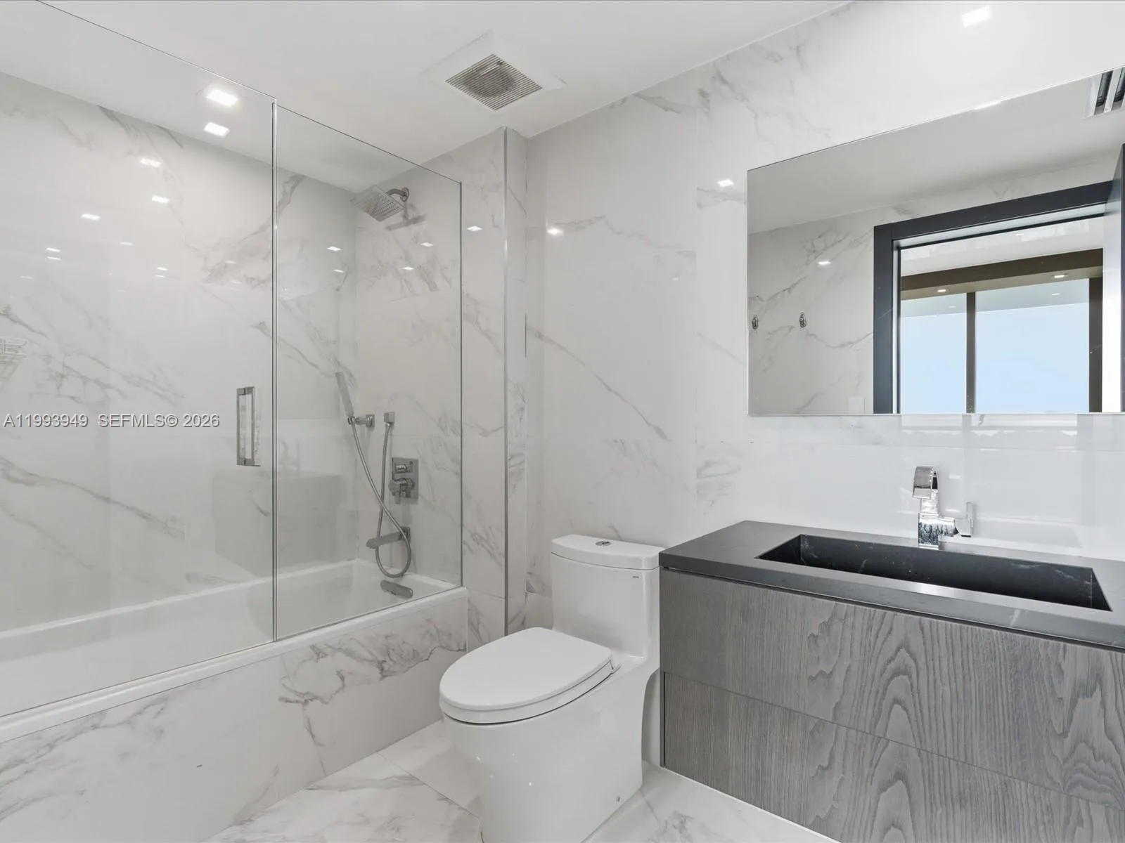 19955 Ne 38th Ct 1205, Aventura, Florida 33180, Aventura, Florida 33180, 2 Bedrooms Bedrooms, ,3 BathroomsBathrooms,Residential,For Sale,19955 Ne 38th Ct 1205, Aventura, Florida 33180,A11993949