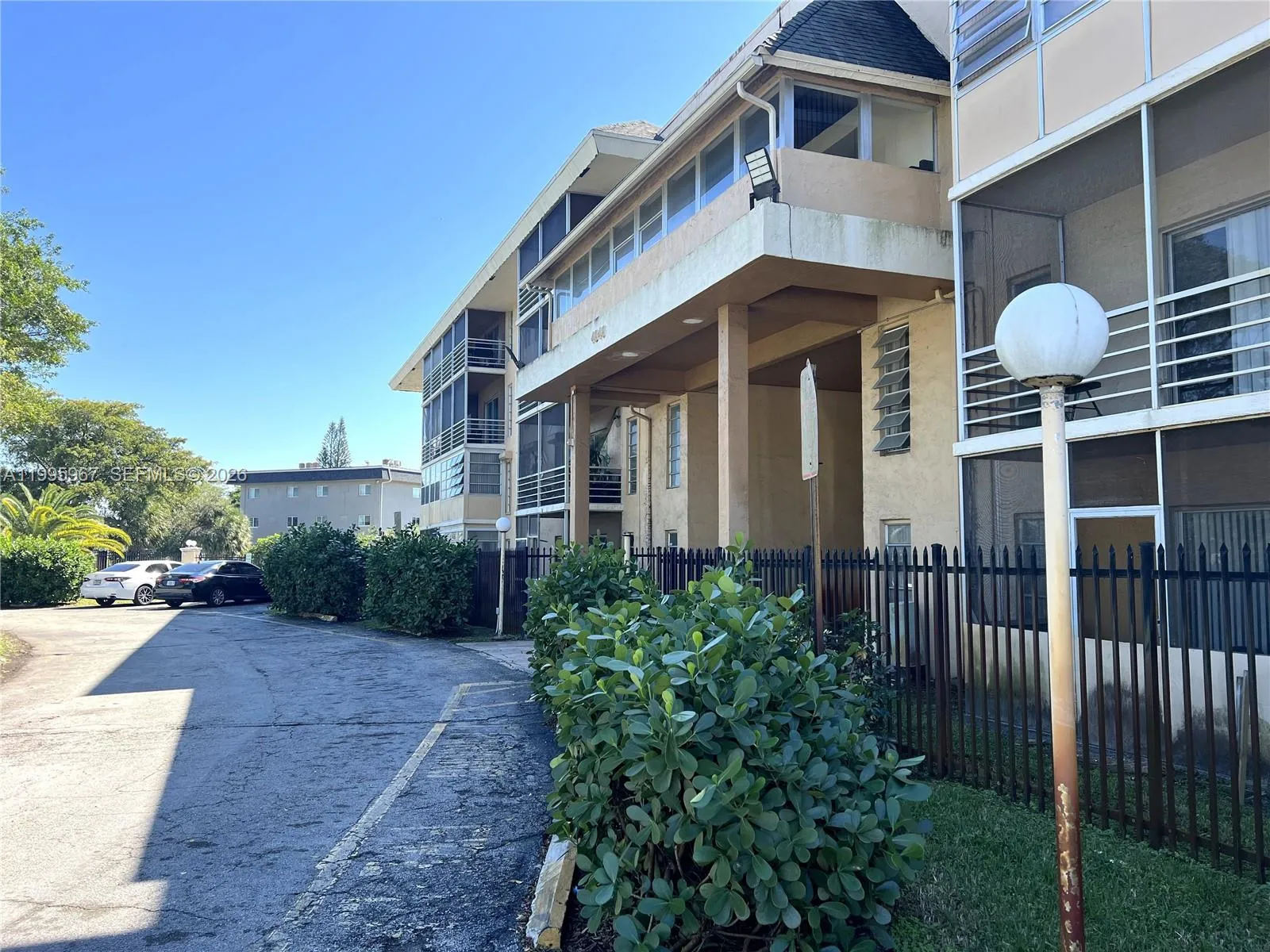 4848 Nw 24th Ct 325, Lauderdale Lakes, Florida 333, Lauderdale Lakes, Florida 33313, 2 Bedrooms Bedrooms, ,2 BathroomsBathrooms,Residential Lease,For Rent,4848 Nw 24th Ct 325, Lauderdale Lakes, Florida 333,A11995967