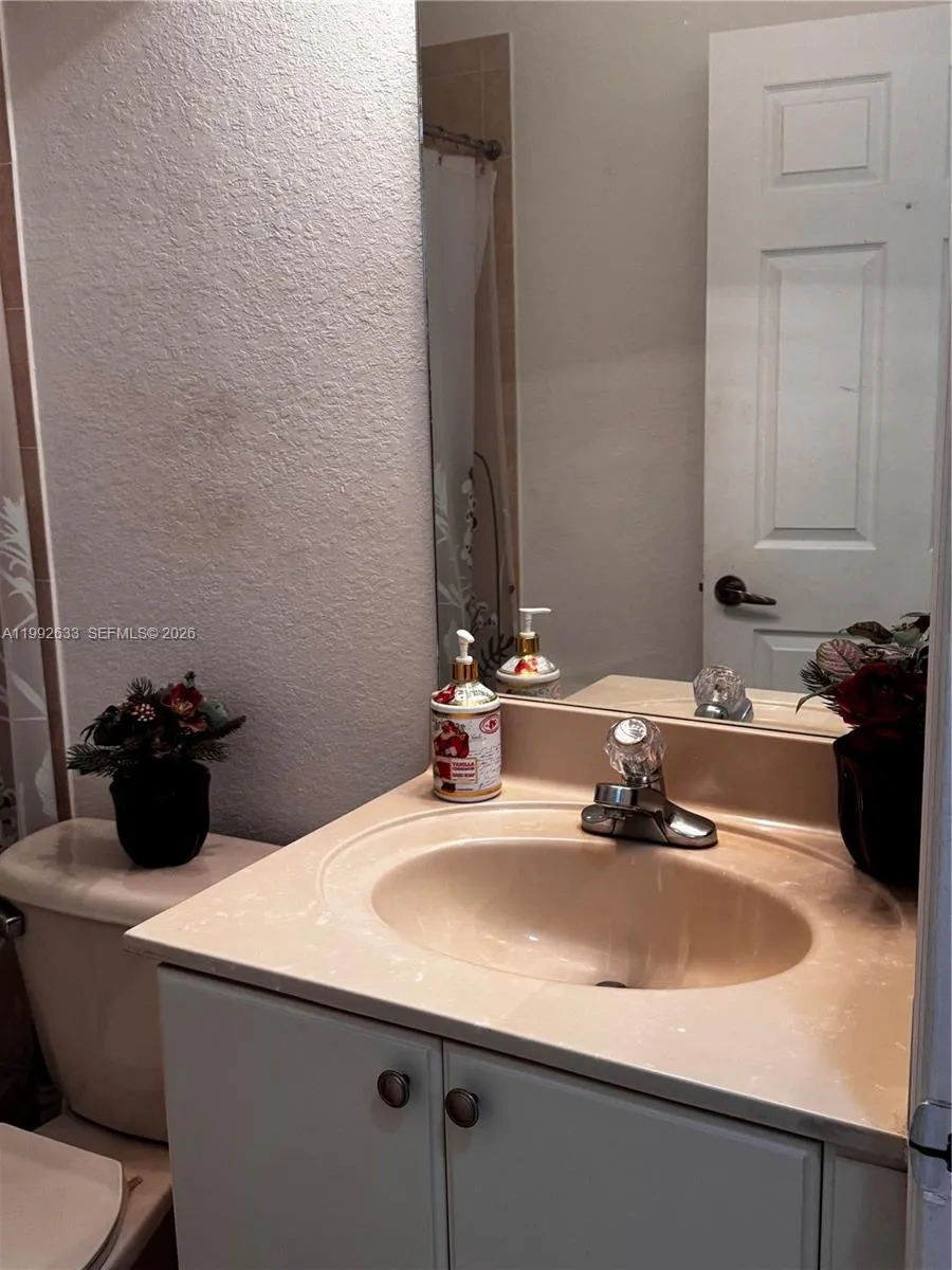 10723 Nw 85th Ter 2-38, Doral, Florida 33178, Doral, Florida 33178, 3 Bedrooms Bedrooms, ,3 BathroomsBathrooms,Residential,For Sale,10723 Nw 85th Ter 2-38, Doral, Florida 33178,A11992633