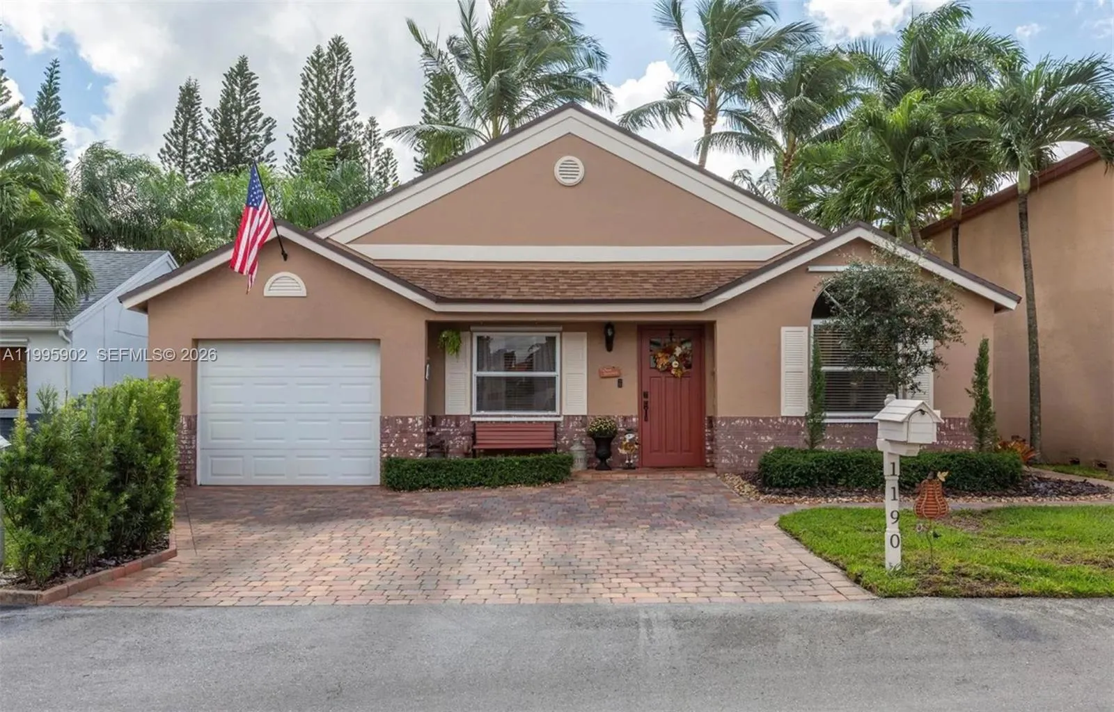 1190 Sw 108th Way, Davie, Florida 33324, Davie, Florida 33324, 2 Bedrooms Bedrooms, ,2 BathroomsBathrooms,Residential Lease,For Rent,1190 Sw 108th Way, Davie, Florida 33324,A11995902