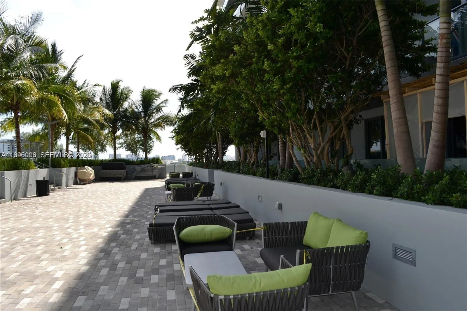 2960 Ne 207th St 1101, Aventura, Florida 33180, Aventura, Florida 33180, 2 Bedrooms Bedrooms, ,2 BathroomsBathrooms,Residential Lease,For Rent,2960 Ne 207th St 1101, Aventura, Florida 33180,A11996006