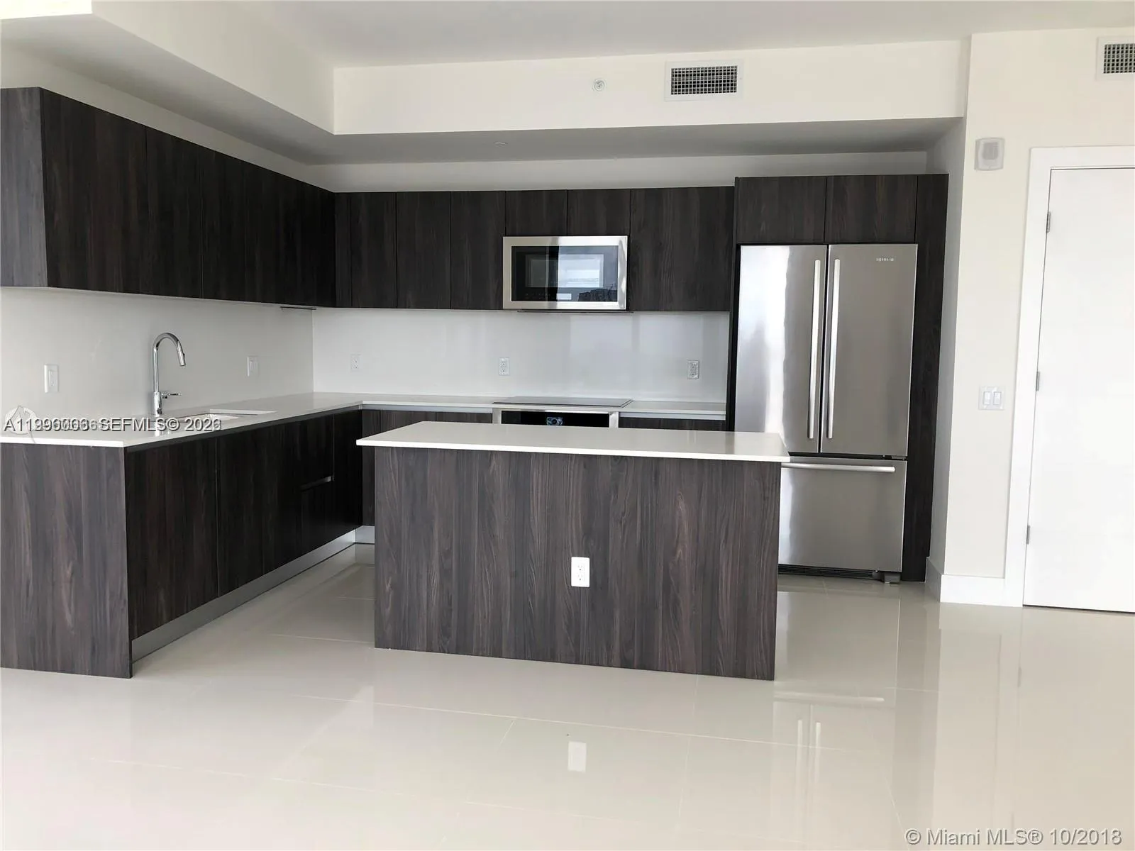 2960 Ne 207th St 1101, Aventura, Florida 33180, Aventura, Florida 33180, 2 Bedrooms Bedrooms, ,2 BathroomsBathrooms,Residential Lease,For Rent,2960 Ne 207th St 1101, Aventura, Florida 33180,A11996006