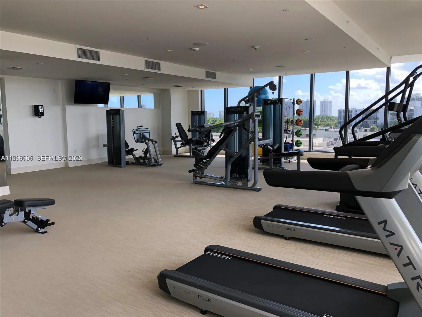 2960 Ne 207th St 1101, Aventura, Florida 33180, Aventura, Florida 33180, 2 Bedrooms Bedrooms, ,2 BathroomsBathrooms,Residential Lease,For Rent,2960 Ne 207th St 1101, Aventura, Florida 33180,A11996006