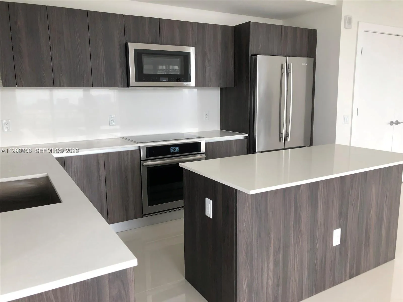 2960 Ne 207th St 1101, Aventura, Florida 33180, Aventura, Florida 33180, 2 Bedrooms Bedrooms, ,2 BathroomsBathrooms,Residential Lease,For Rent,2960 Ne 207th St 1101, Aventura, Florida 33180,A11996006