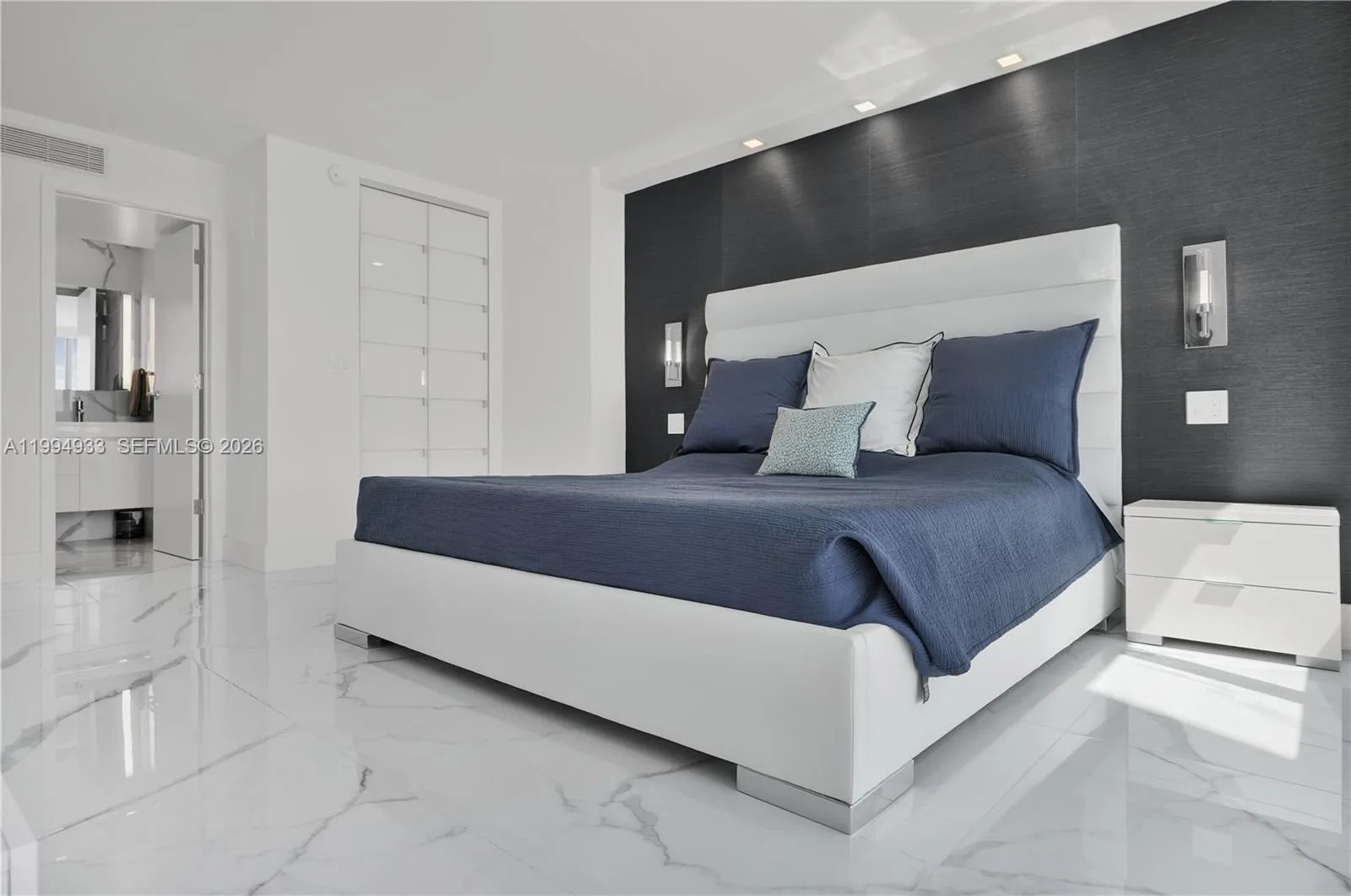 2655 Collins Ave 1911, Miami Beach, Florida 33140, Miami Beach, Florida 33140, 2 Bedrooms Bedrooms, ,2 BathroomsBathrooms,Residential,For Sale,2655 Collins Ave 1911, Miami Beach, Florida 33140,A11994933