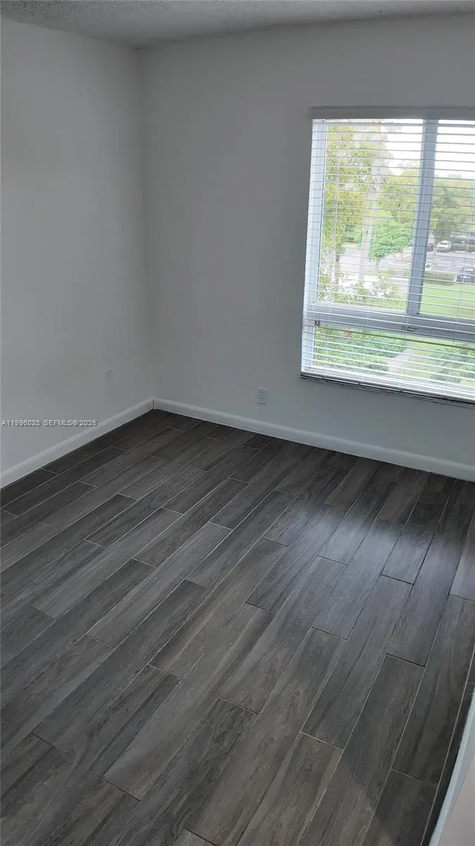 11110 Sw 196th St 407, Cutler Bay, Florida 33157, Cutler Bay, Florida 33157, 3 Bedrooms Bedrooms, ,2 BathroomsBathrooms,Residential Lease,For Rent,11110 Sw 196th St 407, Cutler Bay, Florida 33157,A11996025
