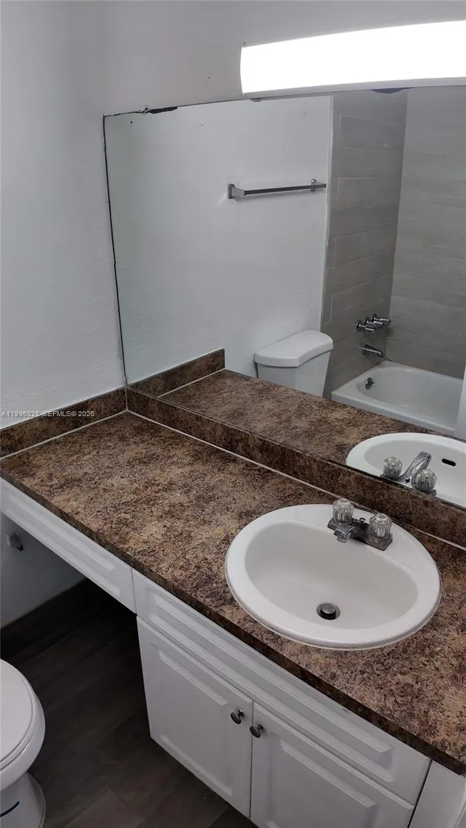 11110 Sw 196th St 407, Cutler Bay, Florida 33157, Cutler Bay, Florida 33157, 3 Bedrooms Bedrooms, ,2 BathroomsBathrooms,Residential Lease,For Rent,11110 Sw 196th St 407, Cutler Bay, Florida 33157,A11996025