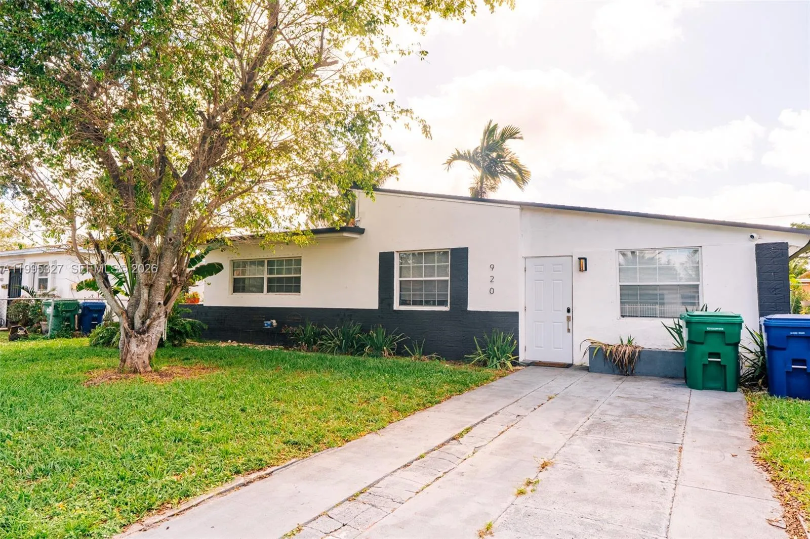920 Nw 84th St, Miami, Florida 33150, Miami, Florida 33150, 3 Bedrooms Bedrooms, ,2 BathroomsBathrooms,Residential,For Sale,920 Nw 84th St, Miami, Florida 33150,A11995327