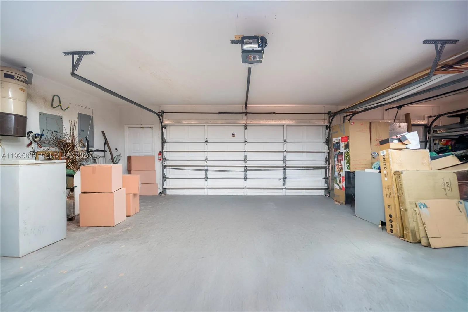 5303 Sw 111th Ter, Davie, Florida 33328, Davie, Florida 33328, 5 Bedrooms Bedrooms, ,4 BathroomsBathrooms,Residential,For Sale,5303 Sw 111th Ter, Davie, Florida 33328,A11995839