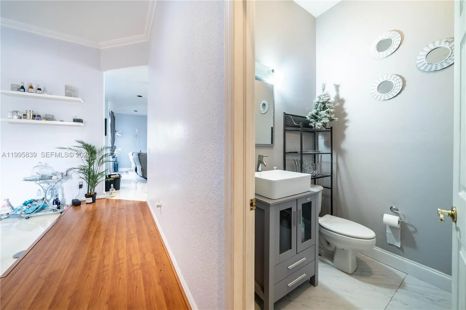 5303 Sw 111th Ter, Davie, Florida 33328, Davie, Florida 33328, 5 Bedrooms Bedrooms, ,4 BathroomsBathrooms,Residential,For Sale,5303 Sw 111th Ter, Davie, Florida 33328,A11995839