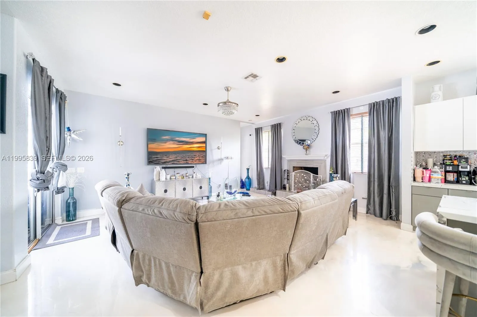 5303 Sw 111th Ter, Davie, Florida 33328, Davie, Florida 33328, 5 Bedrooms Bedrooms, ,4 BathroomsBathrooms,Residential,For Sale,5303 Sw 111th Ter, Davie, Florida 33328,A11995839