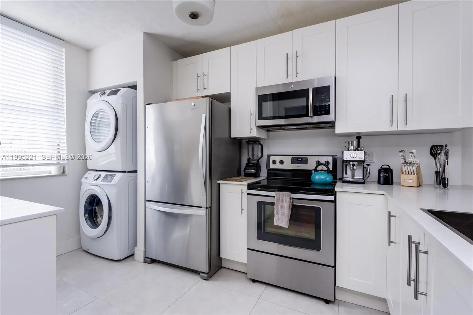1651 Ne 115th St 28c, Miami, Florida 33181, Miami, Florida 33181, 2 Bedrooms Bedrooms, ,2 BathroomsBathrooms,Residential Lease,For Rent,1651 Ne 115th St 28c, Miami, Florida 33181,A11995221