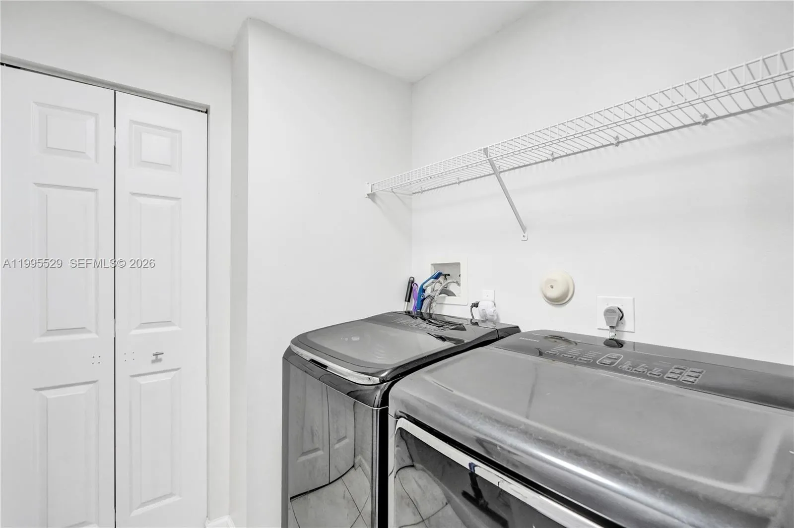 6928 Nw 33rd St, Margate, Florida 33063, Margate, Florida 33063, 2 Bedrooms Bedrooms, ,2 BathroomsBathrooms,Residential Lease,For Rent,6928 Nw 33rd St, Margate, Florida 33063,A11995529