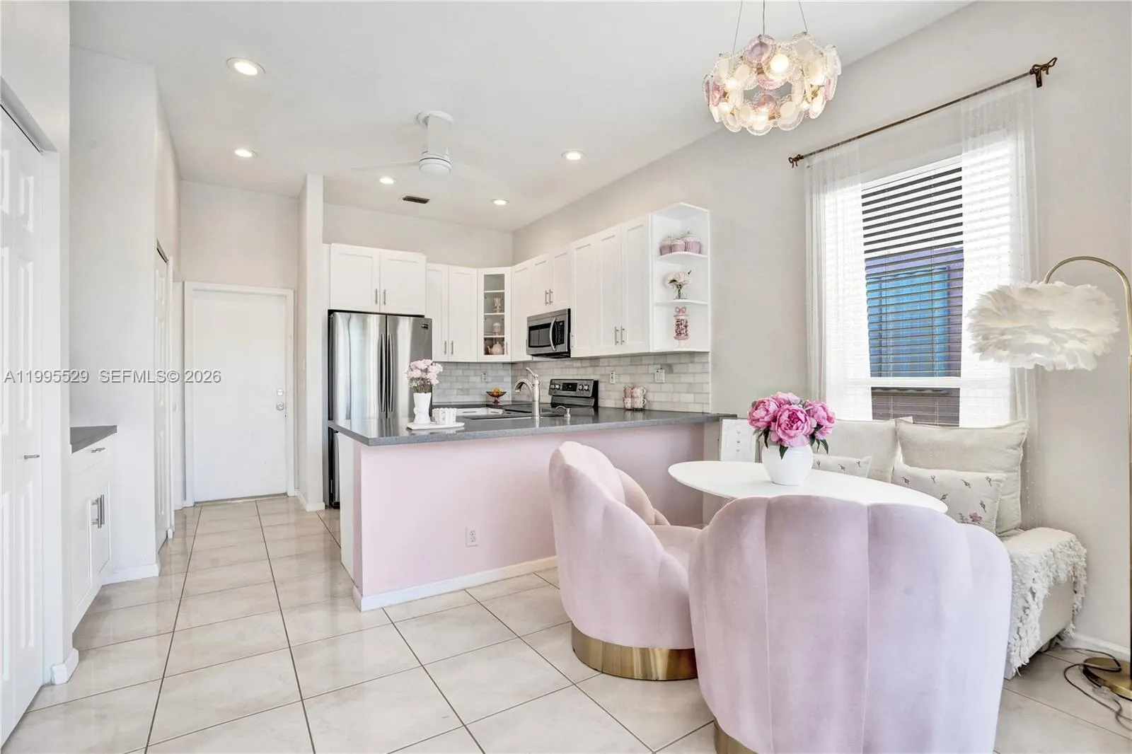 6928 Nw 33rd St, Margate, Florida 33063, Margate, Florida 33063, 2 Bedrooms Bedrooms, ,2 BathroomsBathrooms,Residential Lease,For Rent,6928 Nw 33rd St, Margate, Florida 33063,A11995529