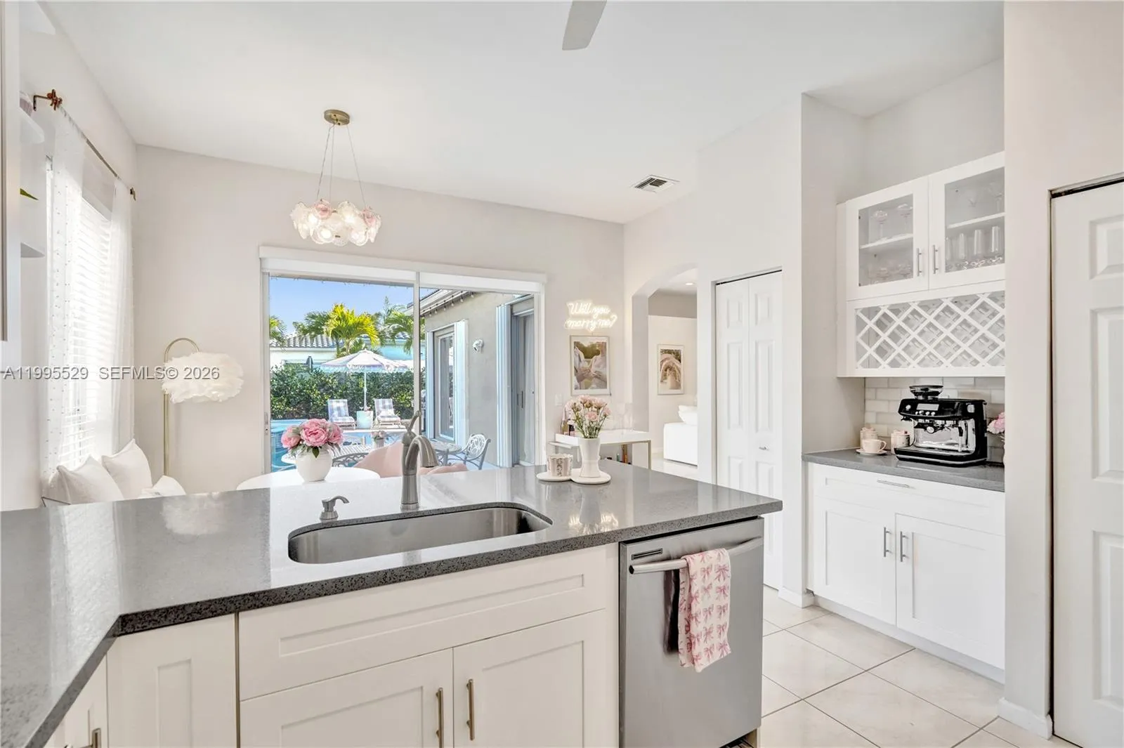 6928 Nw 33rd St, Margate, Florida 33063, Margate, Florida 33063, 2 Bedrooms Bedrooms, ,2 BathroomsBathrooms,Residential Lease,For Rent,6928 Nw 33rd St, Margate, Florida 33063,A11995529